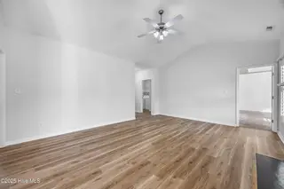 338 Sonoma Road, Jacksonville, NC 28546 – photo 10: 19_living room