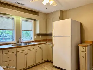 580 Gillikin Road, Beaufort, NC 28516 – photo 10: Kitchen w/ Pantry