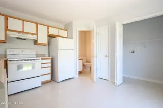 315 Winners Circle S, Jacksonville, NC 28546 – photo 13