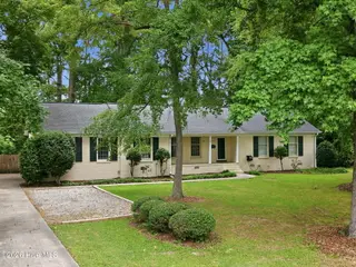 103 Greenwood Drive, Greenville, NC 27834 – photo 3: 103 Greenwood Dr.