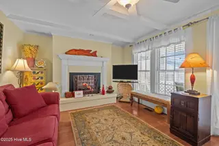 412 Ann Street, Beaufort, NC 28516 – photo 6: 25-web-or-mls-1S3A1444