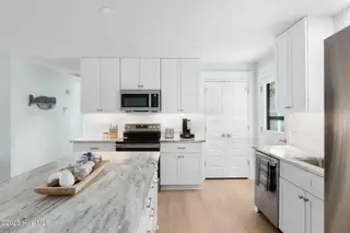 151 Hunting Bay Drive, Cape Carteret, NC 28584 – photo 21: 7-web-or-mls-chadwick-visuals-151-huntin