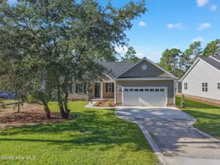 13 N High Point Road, Southport, NC 28461 — 3-bedroom home in Boiling Spring Lakes, Southport, NC, photo 3 of 60