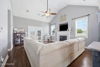 3718 Valleyfield Lane N, Elm City, NC 27822 – photo 14: 47-web-or-mls-IMG_0077_edit