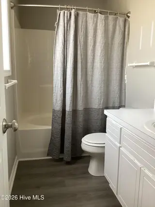 823 Sugar Creek Road, Rocky Mount, NC 27804 – photo 14: Master bath
