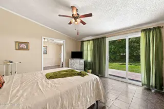103 Shop Branch Lane, Hampstead, NC 28443 — 3-bedroom manufactured home in Bay Harbor, Hampstead, NC, photo 21 of 43: 103_shop_branch_ln_017