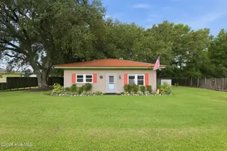 682 Tom Mann Road, Newport, NC 28570 – photo 2: 2-web-or-mls-590A4854