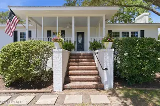 305 River Drive, Southport, NC 28461 – photo 8: 51-Front of Home