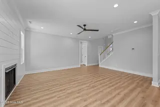 4070 Reunion Pointe Lane, New Bern, NC 28562 – photo 12: 27-web-or-mls-DSC_4247