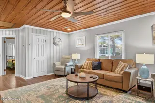 115 NE 66th Street, Oak Island, NC 28465 – photo 10: 41-Kahunaphoto