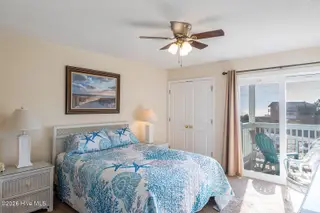 9201 Coast Guard Road B-204, Emerald Isle, NC 28594 – photo 14: Pebble Beach B204 019 queen with bath