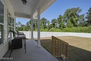 821 Fairway Road, Ayden, NC 28513 – photo 4: large-019e5063-d190-71a5-a301-1417f1f865