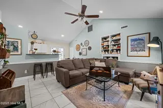 3418 Preakness Place, New Bern, NC 28562 – photo 5: Great Room
