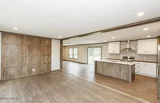11621 Straight Gate Road, Whitakers, NC 27891 — 4-bedroom manufactured home, Whitakers, NC, photo 22 of 55: IMG_4765