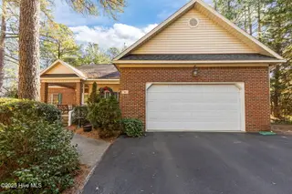 790 Monticello Drive, Pinehurst, NC 28374 – photo 8: 1-web-or-mls-707A4021