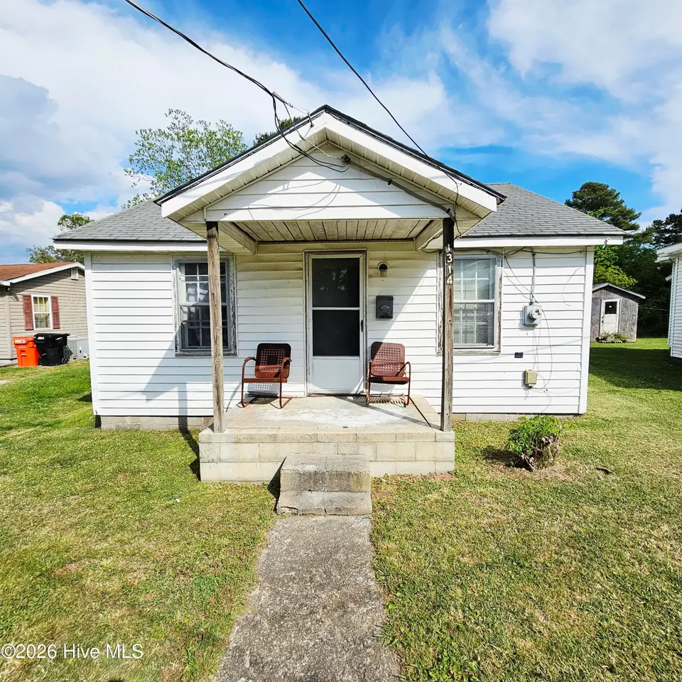 1314 Moore Street, Elizabeth City, NC 27909 – photo 1 of 5: 1000003306