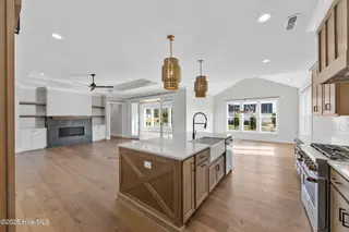 625 Waterstone Drive, Wilmington, NC 28411 – photo 9: 625 Waterstone Drive