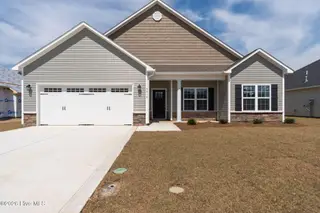 4018 Bluewater Boulevard, New Bern, NC 28562 – photo 5: 4018 Bluewater-5