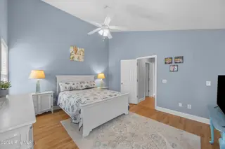 6337 Branford Road, Wilmington, NC 28412 — 4-bedroom home in Arrondale, Wilmington, NC, photo 13 of 53: 35_bedroom