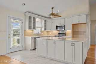 305 Joan Court, Beaufort, NC 28516 – photo 18: 22-web-or-mls-1S3A1381