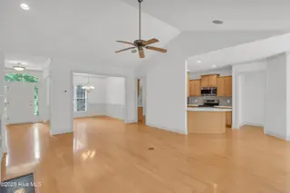 2904 Legends Drive, Southport, NC 28461 — 3-bedroom home in St James, Southport, NC, photo 10 of 71: 2904 legends dr 00009