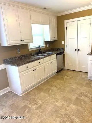 7806 Stone Castle Court, Kenly, NC 27542 – photo 11: IMG_2639