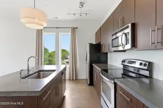 314 Davis Street Unit 301, Wilmington, NC 28401 — 2-bedroom condo in Downtown, Wilmington, NC, photo 22 of 60