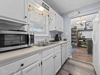 621 Shadowridge Road, Jacksonville, NC 28546 – photo 14: 15-web-or-mls-621 Shadowridge Rd 24