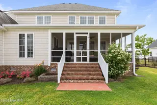 110 Lands End Drive, Elizabeth City, NC 27909 – photo 10: 11-web-or-mls-_Y9A4293