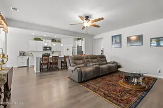 1107 Treyburn Court NW, Calabash, NC 28467 — 4-bedroom home in Brunswick Plantation, Calabash, NC, photo 11 of 60
