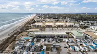 The Islander Suites, Emerald Isle — 1-bedroom condo in The Islander Suites, Emerald Isle, NC, photo 22 of 23: Aerial View of Complex