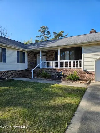 104 Windwood Drive, Elizabeth City, NC 27909 – photo 3: 02