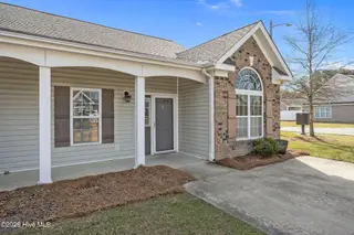 4101 Bluebill Drive 6, Greenville, NC 27858 – photo 2: 4-web-or-mls-BLS_0006 (1)