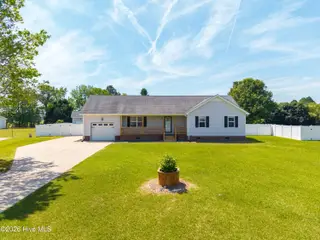 107 Charlene Drive, Elizabeth City, NC 27909 – photo 2: ext.-1