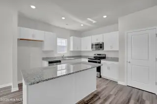 1565 Rodanthe Avenue, Castle Hayne, NC 28429 — 3-bedroom home in Avenue One, Castle Hayne, NC, photo 4 of 28: FMWeb01