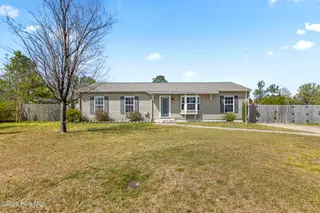 38 Riegel Drive, Hubert, NC 28539 – photo 1: 425A2943
