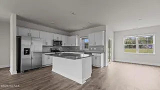 211 Lake Tyler Drive, New Bern, NC 28560 – photo 5: 28-web-or-mls-DSC_2151