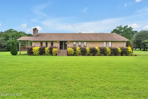 12285 Us Highway 421, Burgaw