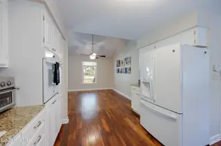 320 S Wedgewood Drive, Washington, NC 27889 – photo 9: 009 Kitchen