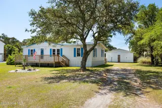 118 Diamond City Drive, Harkers Island, NC 28531 – photo 1: 32-web-or-mls-1S3A0174