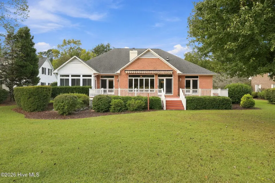 1235 Pine Valley Drive, New Bern, NC 28562 – photo 1 of 55: 3-web-or-mls-0C0A6169