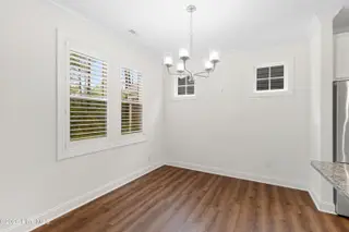 140 Freedom Park Road, Beaufort, NC 28516 – photo 12: Bright Dining Area