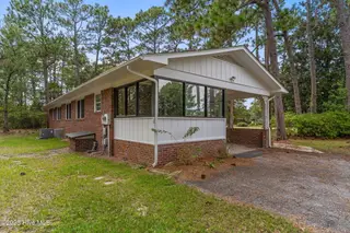 198 E Boiling Spring Road, Southport, NC 28461 – photo 3: 3-web-or-mls-BTS05732