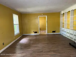 112 Springwood Drive, Goldsboro, NC 27530 – photo 7: Living Room