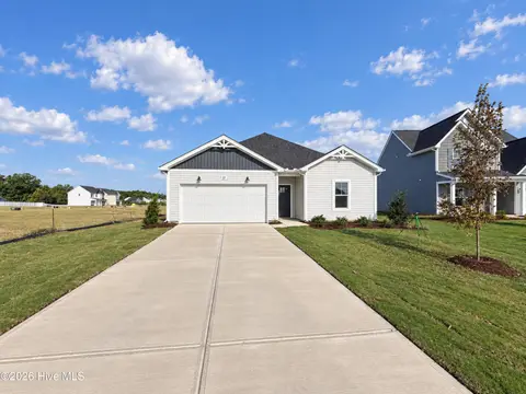 37 Fiddleneck Court, Selma