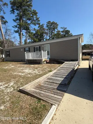 1861 Whispering Pine Street SW, Ocean Isle Beach, NC 28469 – photo 2: IMG_7240 (1)