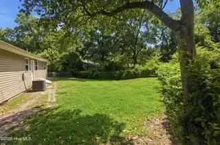 501 Henderson Drive, Jacksonville, NC 28540 – photo 8