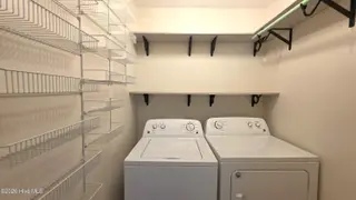 120 Hilda Drive, New Bern, NC 28562 – photo 14: Laundry Room