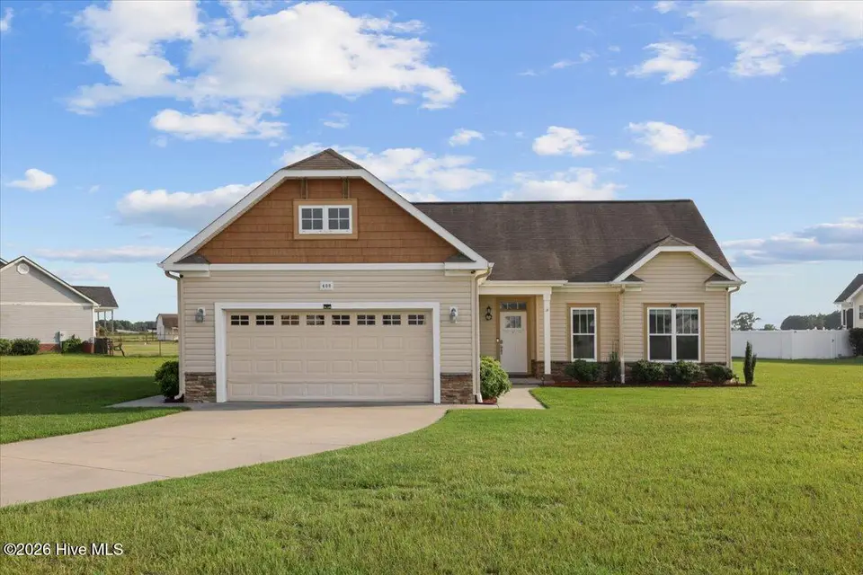 400 Wingspread Drive, Goldsboro, NC 27530 – photo 1 of 29: 01-400 Wingspread Dr-1