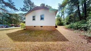 1240 W Michigan Avenue, Southern Pines, NC 28387 – photo 4: 1240-W-Michigan-Ave-04162026_175023